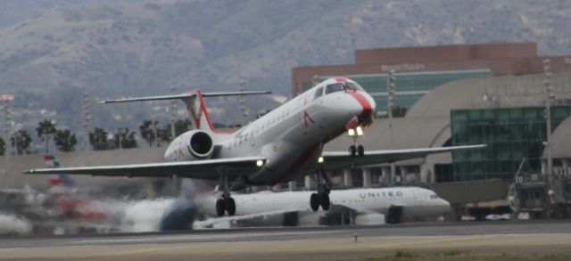 Embraer ERJ-135 (N263JX)