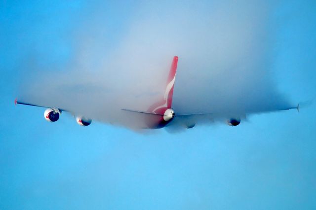 Airbus A380-800 (VH-OQF)