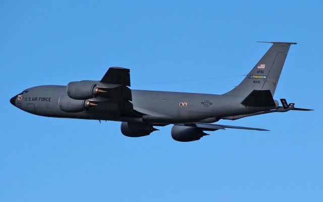 58-0121 — - usaf kc-135r 58-0121 of tinker afb oklahoma dep shannon 8/3/15.