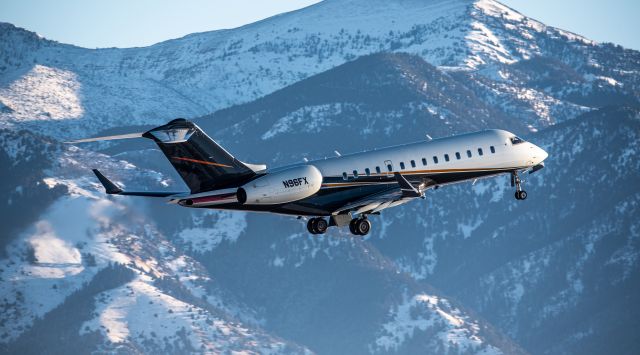 Bombardier Global Express (N96FX)