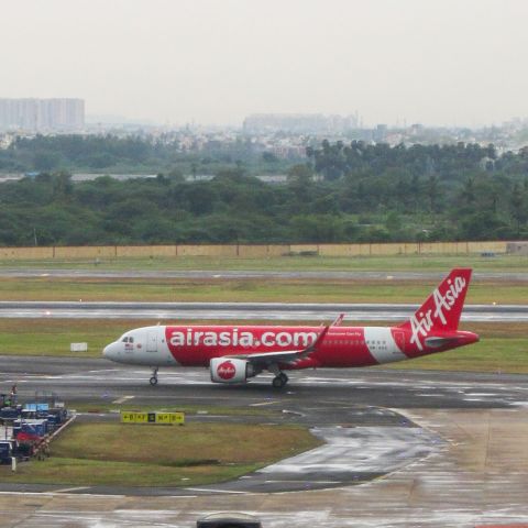 Airbus A320 (9M-AGG)