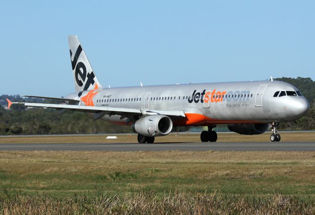 Airbus A321 (VH-VWT)
