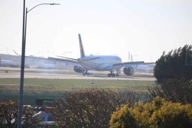 Airbus A350-900 (D-AIXB)