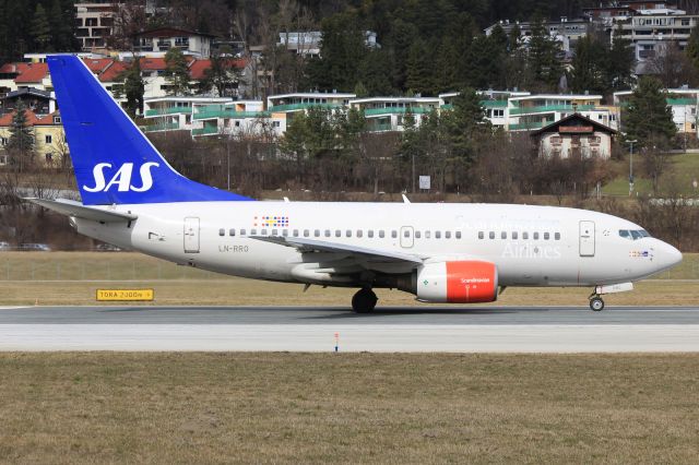 BOEING 737-600 (LN-RRO)