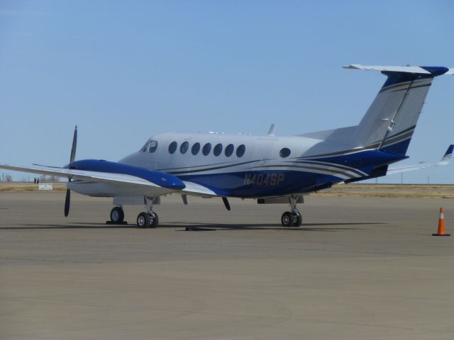 Beechcraft Super King Air 350 (N404SP)