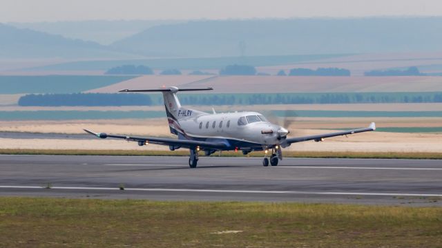 Pilatus PC-12 (F-HLRV)