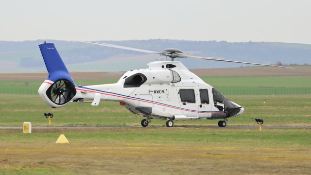 AIRBUS HELICOPTERS H-160 (F-WWOV)