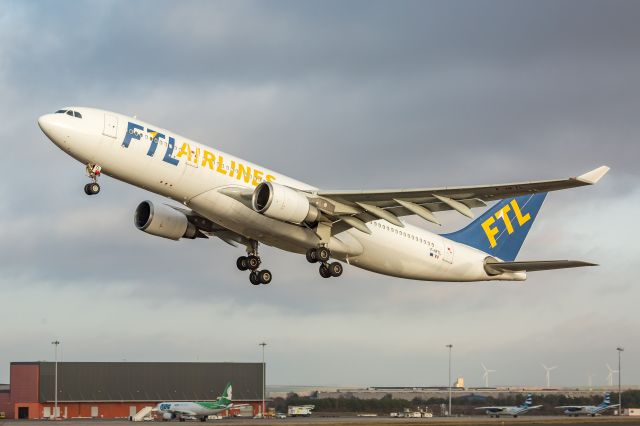 Airbus A330-200 (F-HFTL)