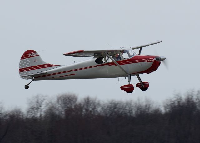 Cessna 170 (N2985D) - Departing Runway 8