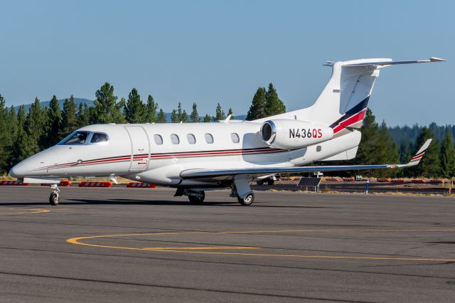 Embraer Phenom 300 (N436QS) - NetJets 436 arriving from Santa Barbara (20 July, 2021)