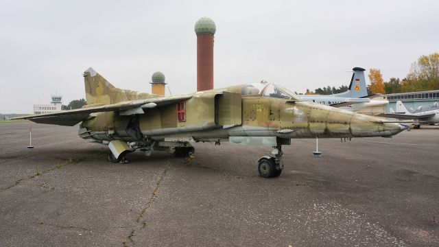 00-2051 — - Displayed at Bundeswehr Military History Museum.