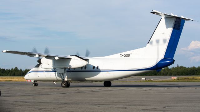 de Havilland Dash 8-200 (C-GQBT)