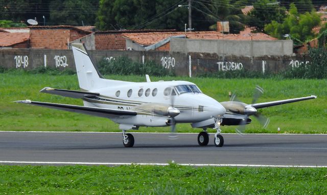 Beechcraft King Air 90 (PR-JAV)