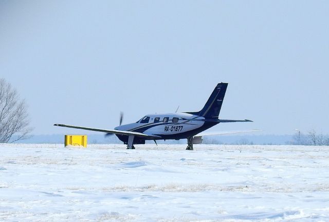 Piper Malibu Mirage (RA-01877) - EPLB/LUZ