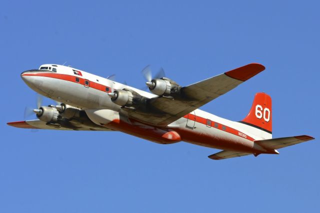 Douglas DC-7 (N838D)