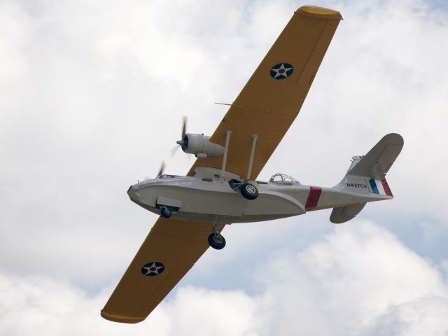 Canadair CL-1 Catalina (N427CV) - Oshkosh 2013!