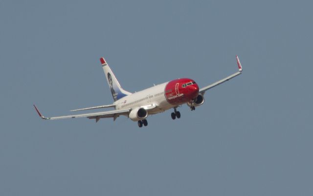 Boeing 737-800 (EI-FVJ)