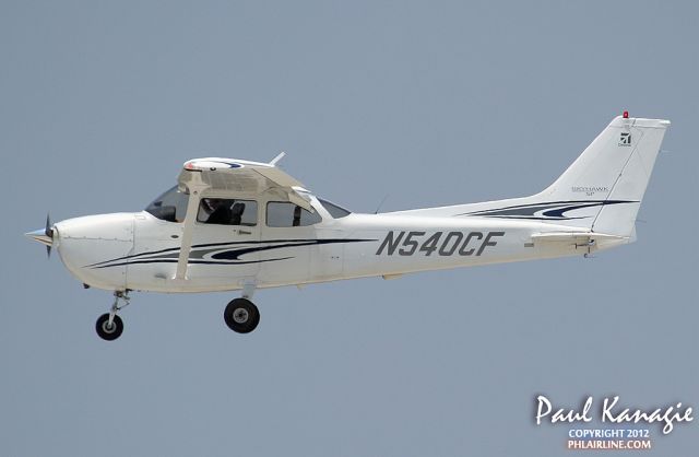 Cessna Skyhawk (N540CF)