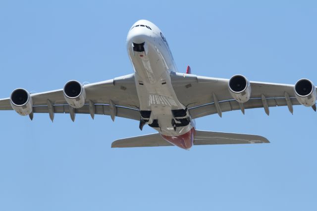 Airbus A380-800 (VH-OQE)