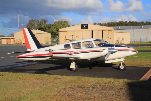 Piper PA-30 Twin Comanche (VH-EQM)