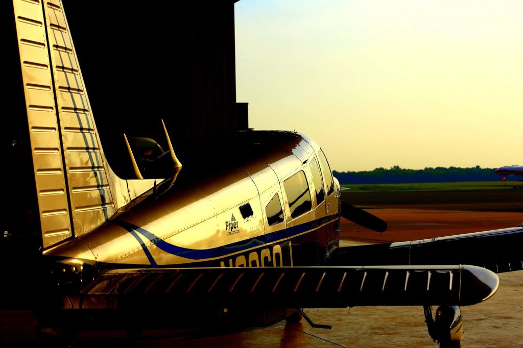 Piper Saratoga (N6960J)