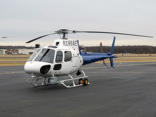 N186AE —