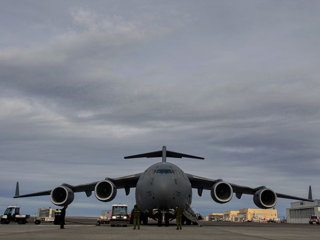 Boeing Globemaster III —