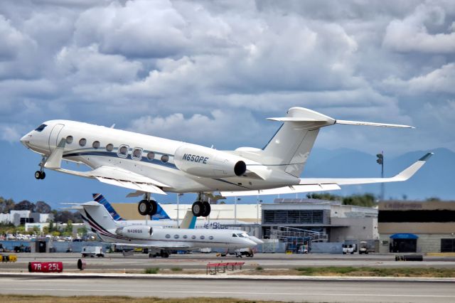 Gulfstream Aerospace Gulfstream G650 (N650PE)