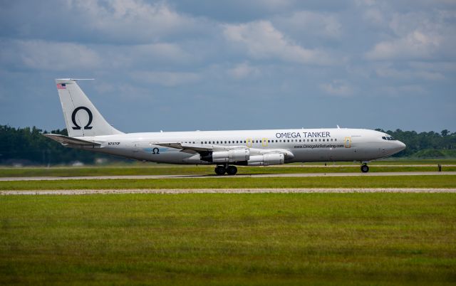 Boeing 707-300 (N703GF)