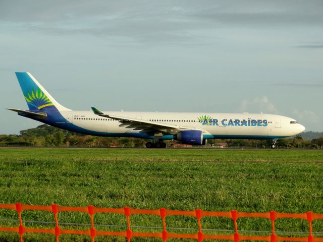 Airbus A330-300 (F-ORLY)