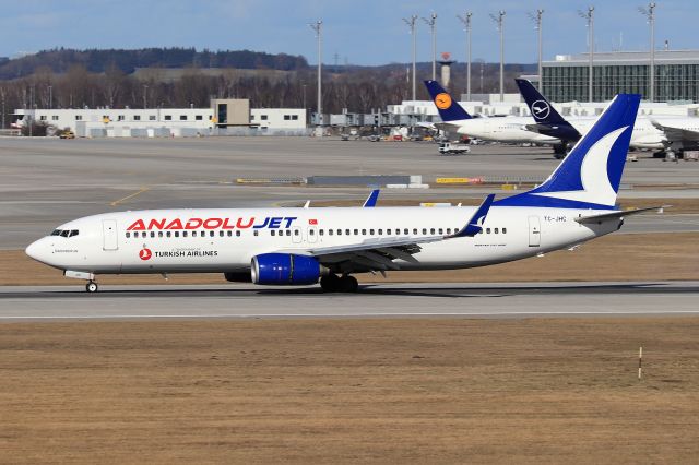 Boeing 737-800 (TC-JHC)