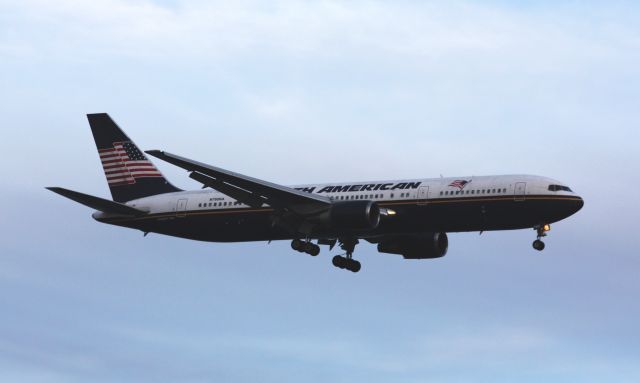 BOEING 767-300 (N760NA)