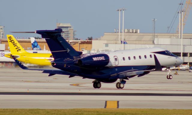 Embraer Legacy 550 (N600HZ) - (01/24/2020) An new embraer Praetor 600 arriving at FLL 