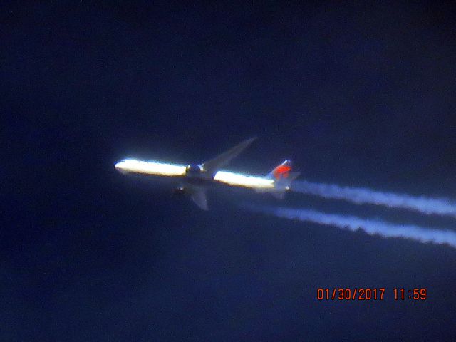 BOEING 767-400 (N839MH)