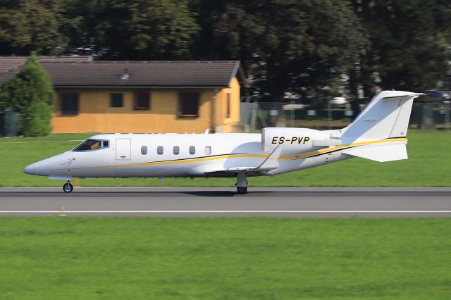 Learjet 60 (ES-PVP)