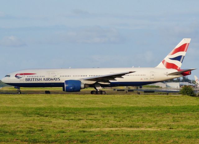 BOEING 777-200LR (G-VIIO)