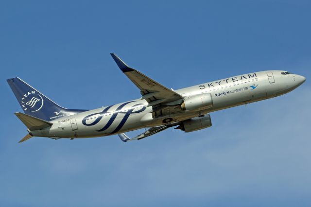 Boeing 737-700 (B-5633) - "SkyTeam" livery