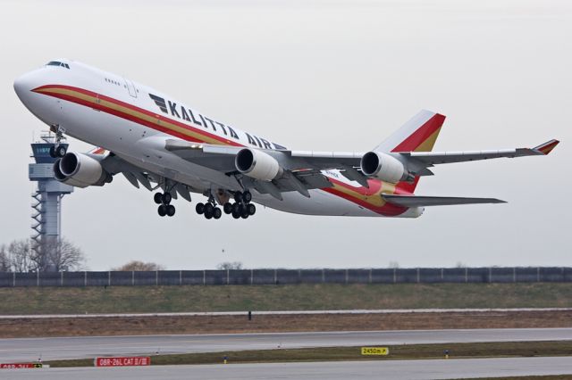 N744CK — - RWY 26L, new tower in the background