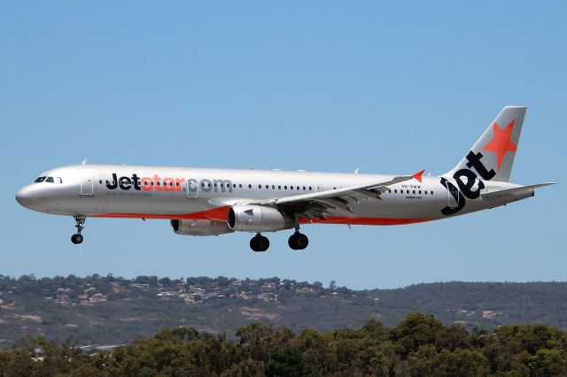 Airbus A321 (VH-VWW)