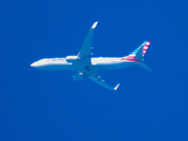 Boeing 737-800 (N954AN) - AAL593br /ORD-DFWbr /10/27/2024
