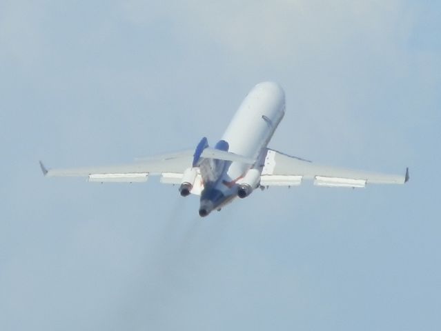 BOEING 727-200 (N395AJ) - Liftoff!