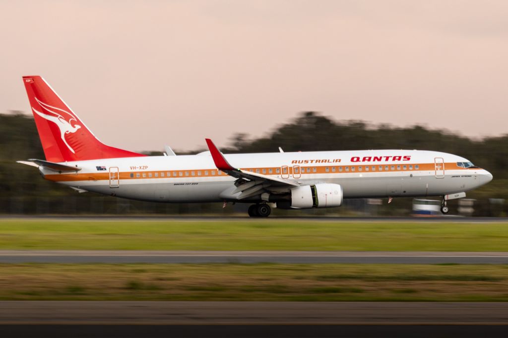 Boeing 737-800 (VH-XZP)