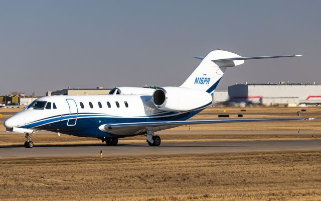 Cessna Citation X (N16PR)