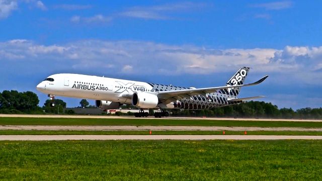 Airbus A350-900 (F-WWCF) - An Airbus A350 Demo departing at EAA Oshkosh AirVenture 2015!