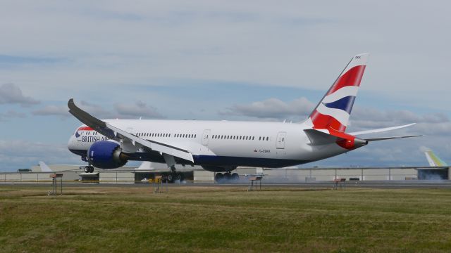 Boeing 787-9 Dreamliner (G-ZBKK) - BOE372 touches down on Rwy 34L to complete a B3 flight on 6/12/16. (ln 442 / cn 38627).