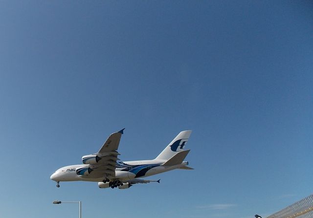 Airbus A380-800 (9M-MNA)