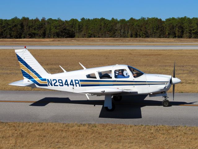 Piper Cherokee Arrow (N2944R)
