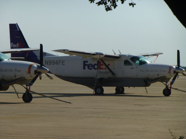 Cessna Caravan (N994FE)