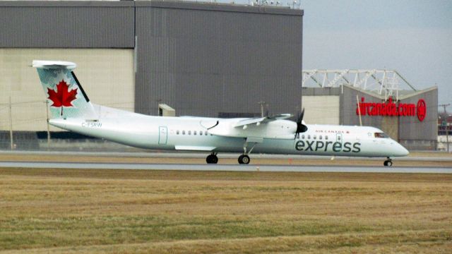 de Havilland Dash 8-400 (C-FSRW)