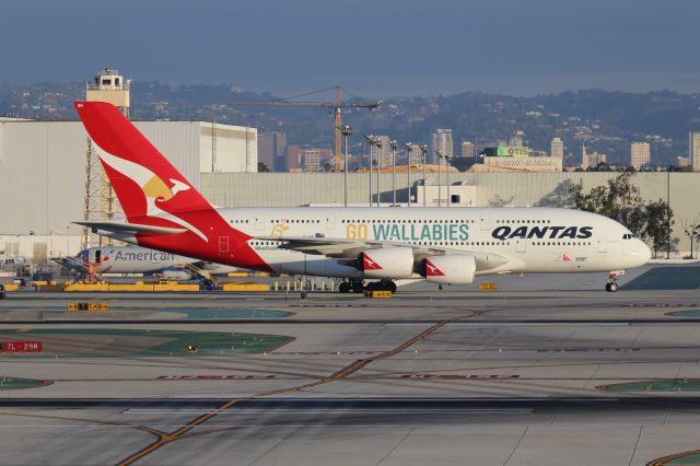 Airbus A380-800 (VH-OQH)